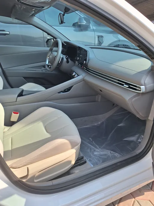 2026 Hyundai Elantra Smart Plus 