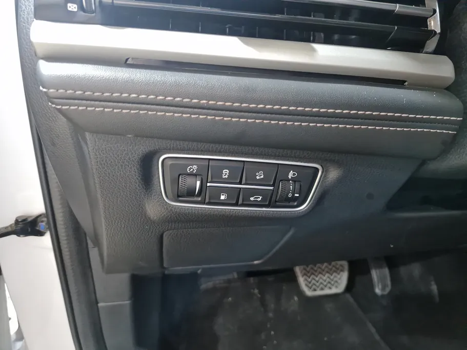 2022 Changan CS95 Royal 