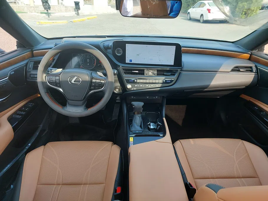 2024 Lexus ES 350 
