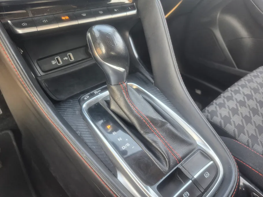 ام جي ZS STD 2022 
