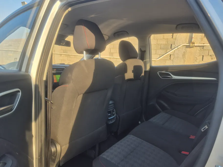 ام جي ZS STD 2022 