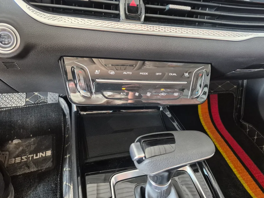2025 FAW Bestune B70 Comfort 