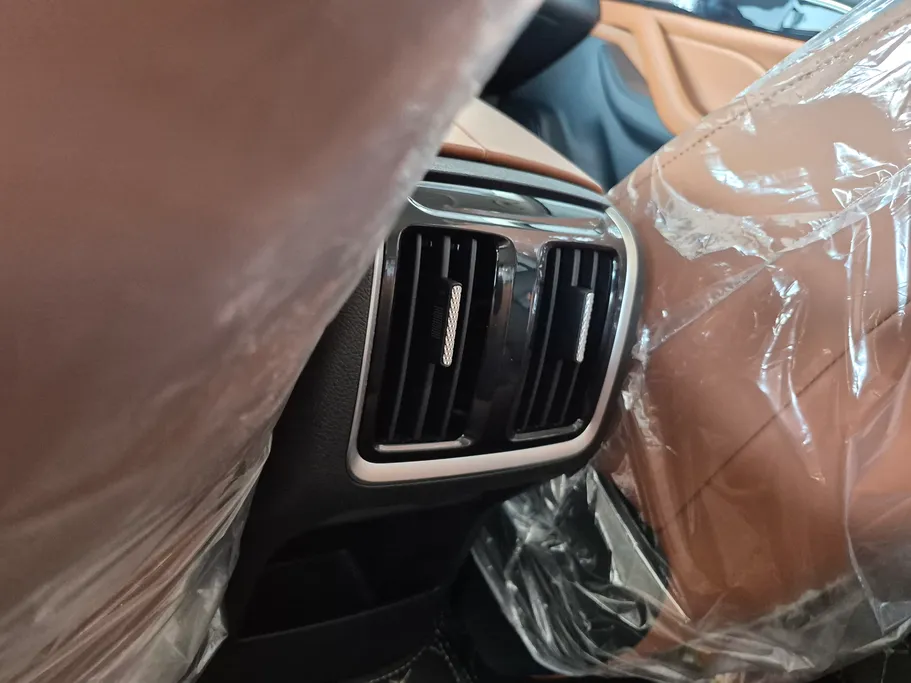 2025 FAW Bestune B70 Comfort 