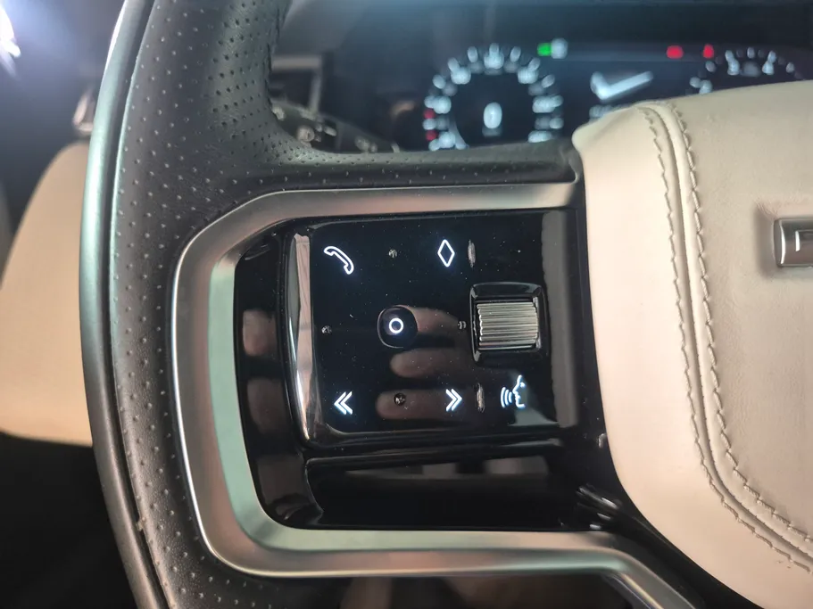 لاند روفر رنج روفر Velar 2023 
