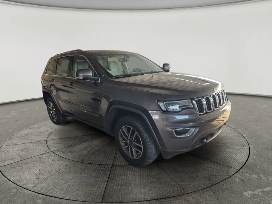 2021 Jeep Grand Cherokee لاريدو 