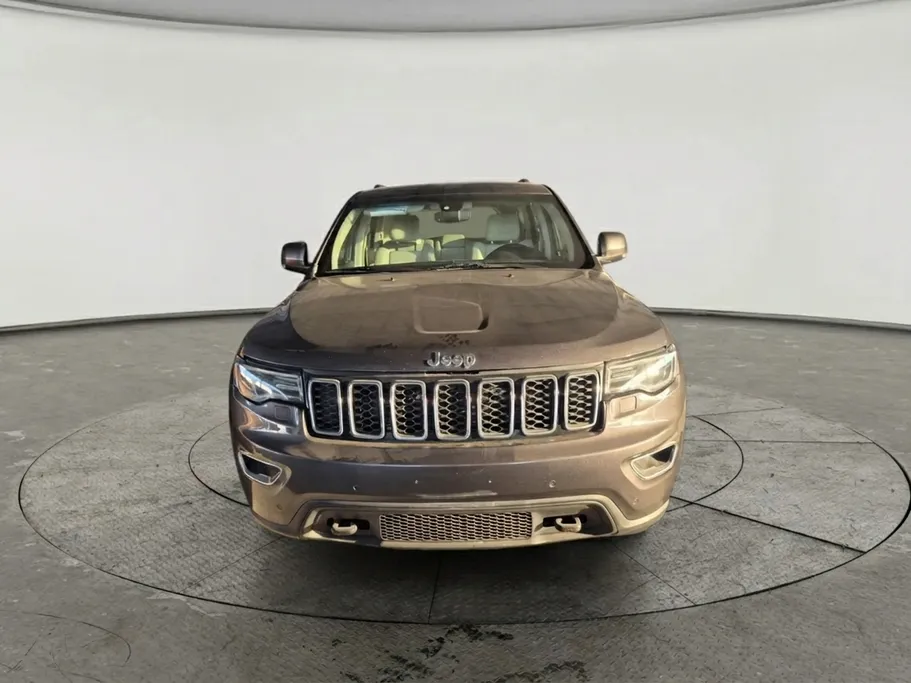 2021 Jeep Grand Cherokee لاريدو 