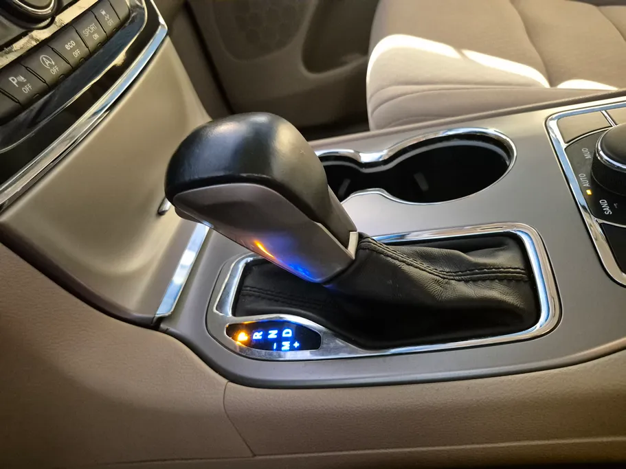 2021 Jeep Grand Cherokee لاريدو 