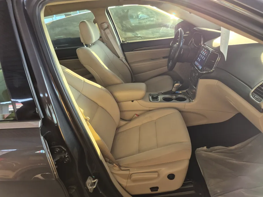 2021 Jeep Grand Cherokee لاريدو 
