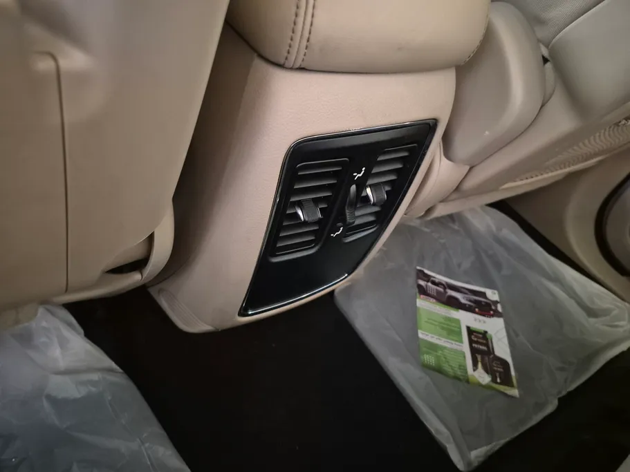 2021 Jeep Grand Cherokee لاريدو 