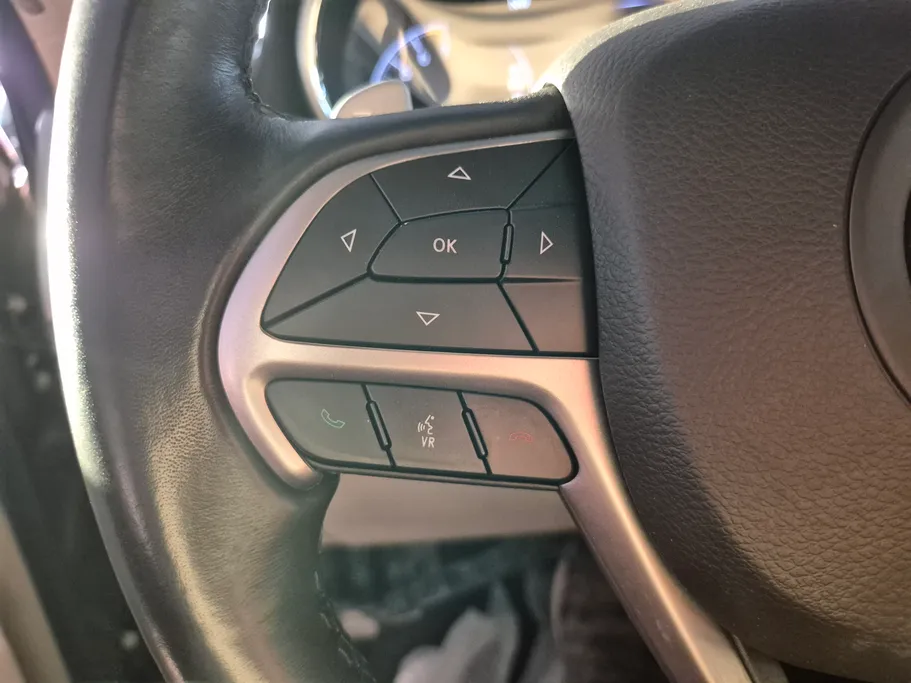 2021 Jeep Grand Cherokee لاريدو 
