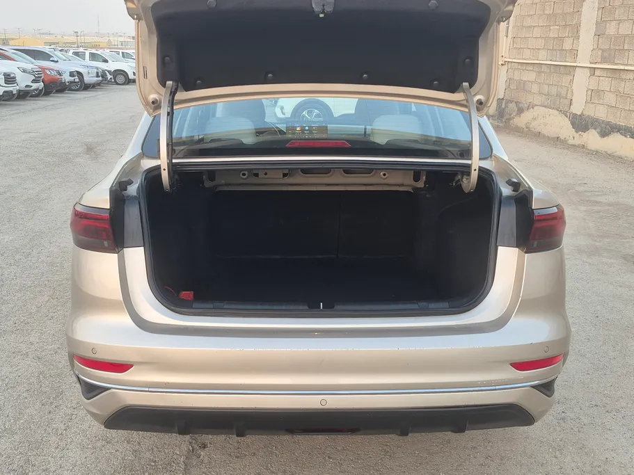 جيلي امجراند GS 2025 