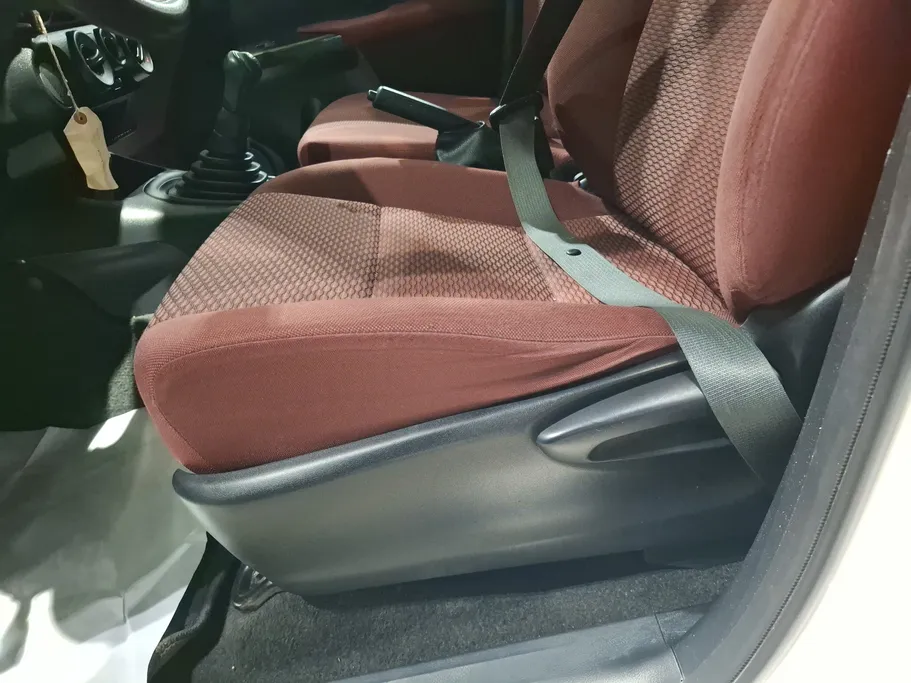 2022 Toyota Hilux GLX 