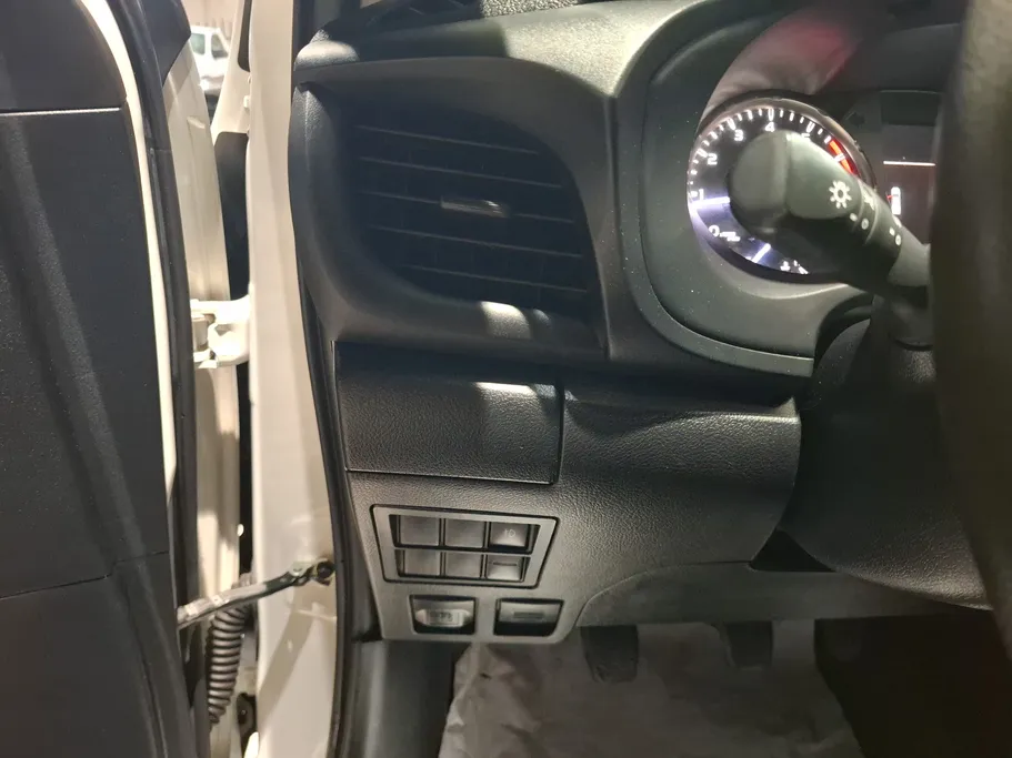 2022 Toyota Hilux GLX 