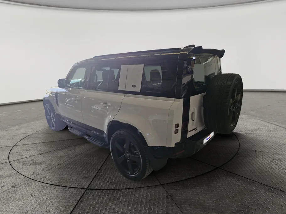 2022 Land Rover Defender P400 S  