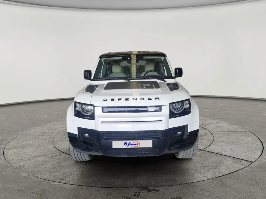 2022 Land Rover Defender P400 S  