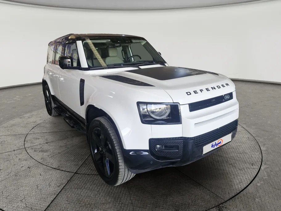 2022 Land Rover Defender P400 S  