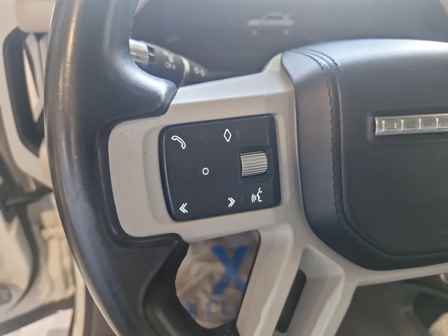 2022 Land Rover Defender P400 S  