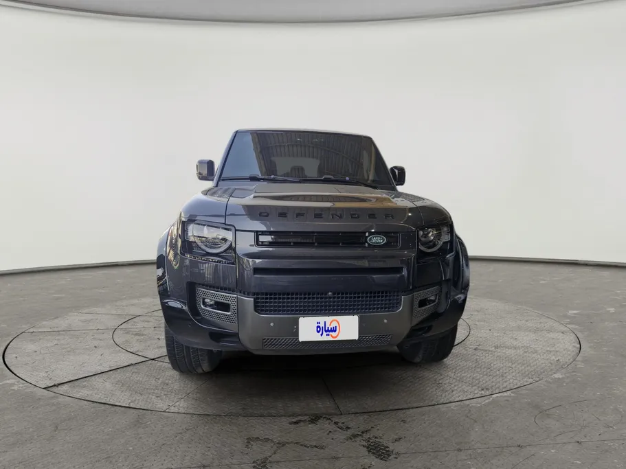 2023 Land Rover Defender P400 S  