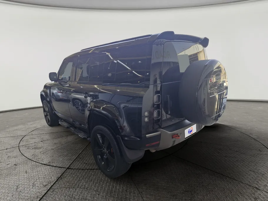 2023 Land Rover Defender P400 S  