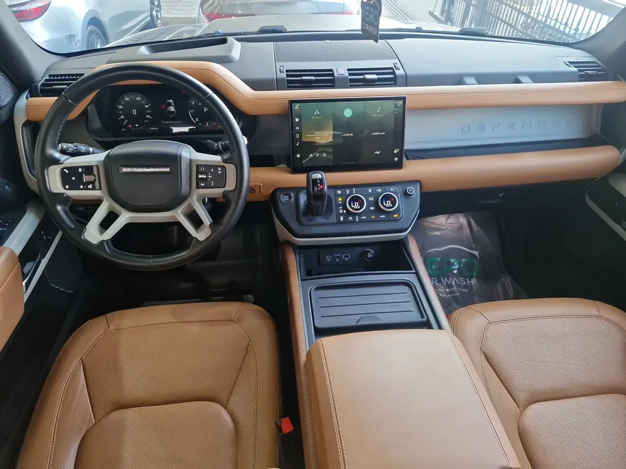 2023 Land Rover Defender P400 S  
