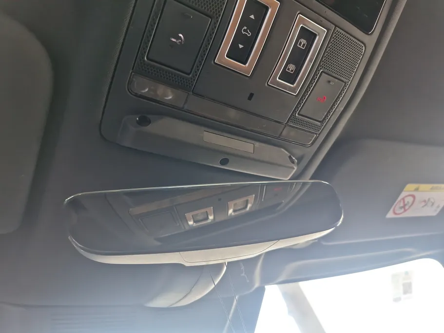 2023 Land Rover Defender P400 S  