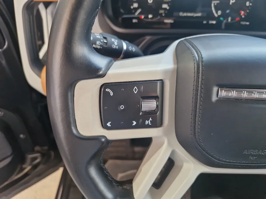 2023 Land Rover Defender P400 S  