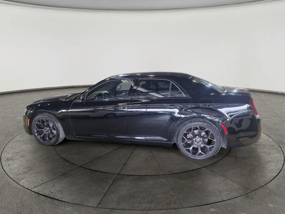2021 Chrysler 300 S 