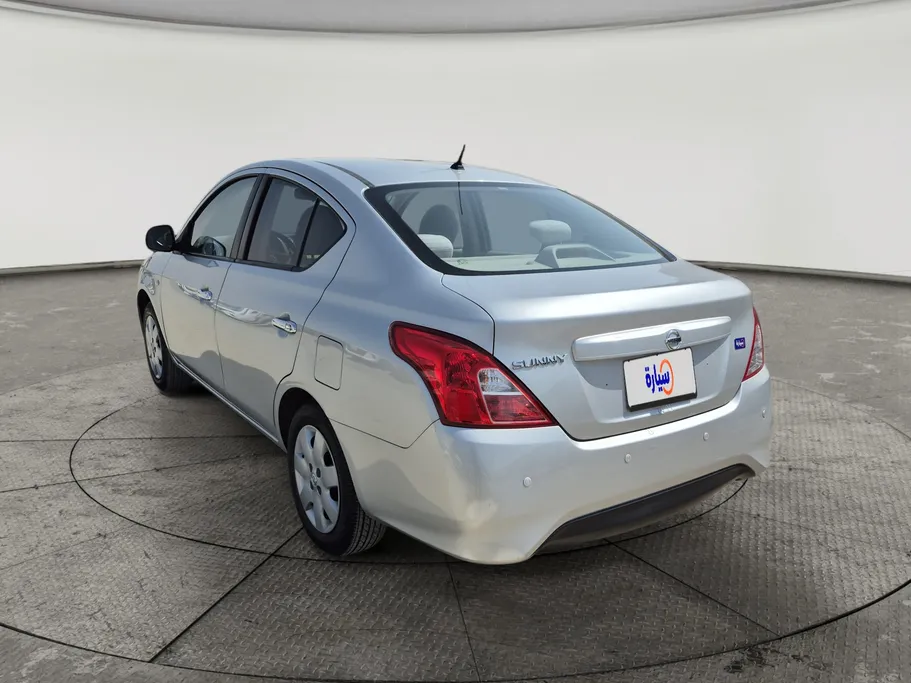 2021 Nissan Sunny SV 