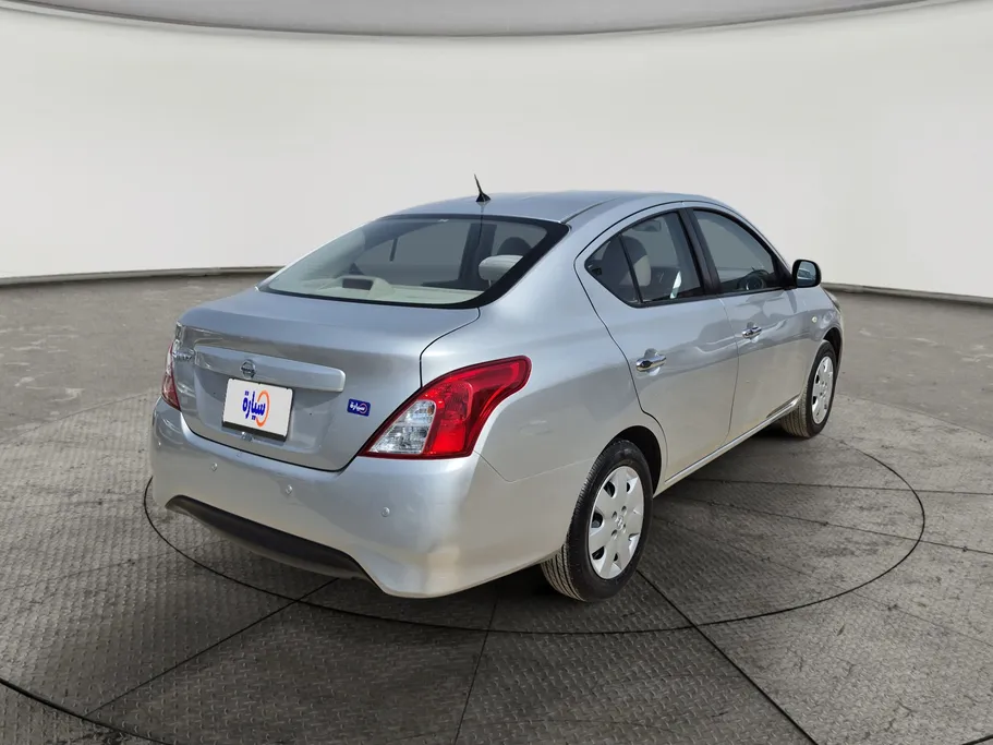 2021 Nissan Sunny SV 