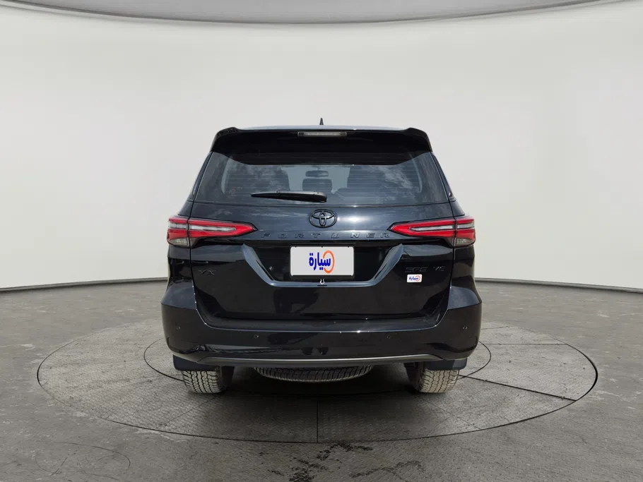 2025 Toyota Fortuner VX3 