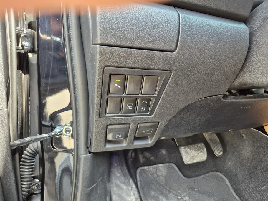 2025 Toyota Fortuner VX3 