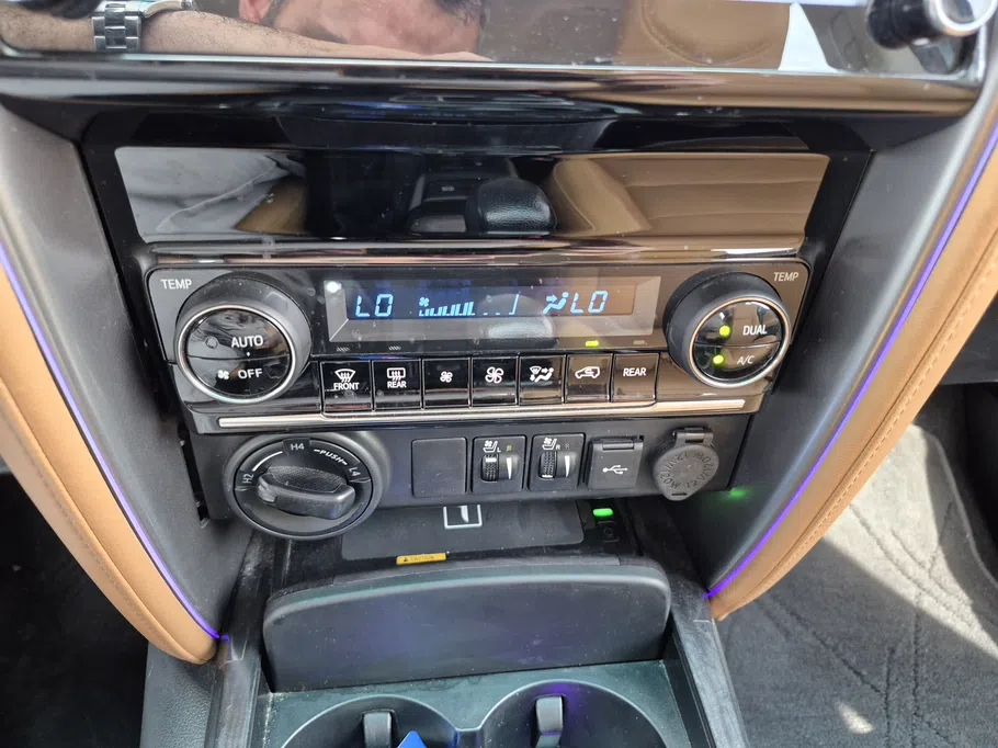 2025 Toyota Fortuner VX3 