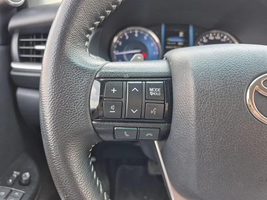 2025 Toyota Fortuner VX3 