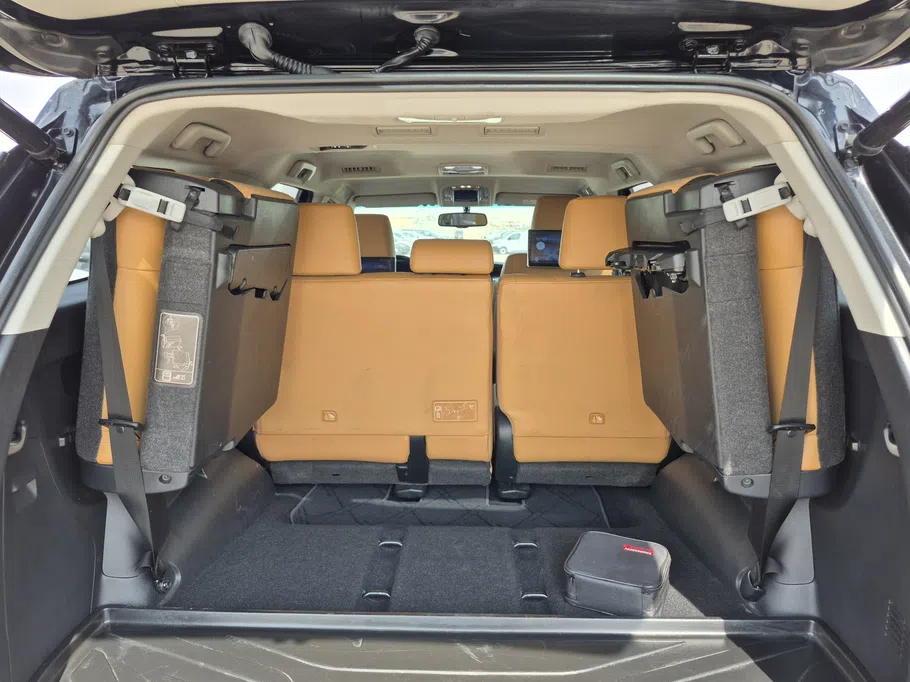 2025 Toyota Fortuner VX3 