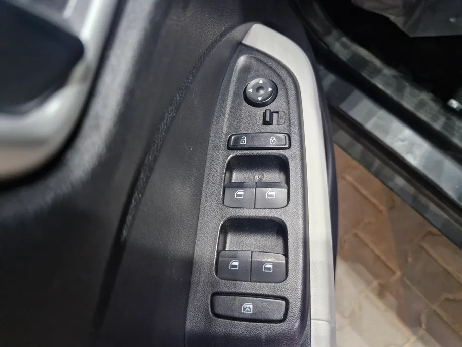 2025 Hyundai Venue Smart 