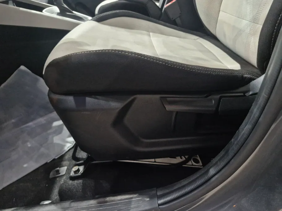 2025 Hyundai Venue Smart 