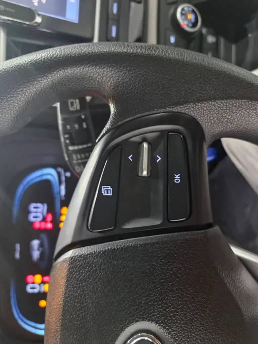 2025 Hyundai Venue Smart 