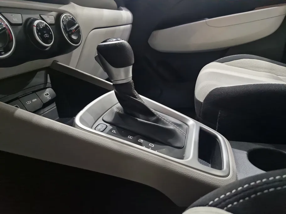 2025 Hyundai Venue Smart 