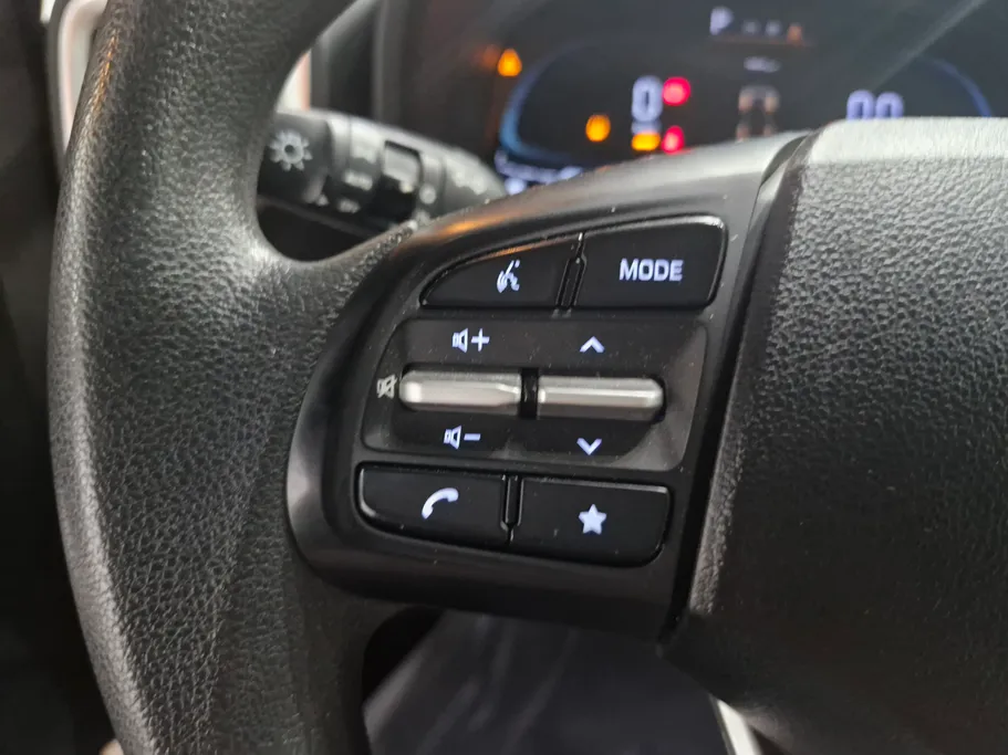 2025 Hyundai Venue Smart 