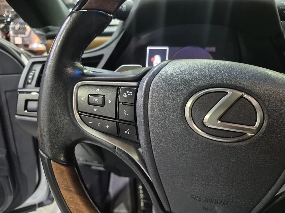 لكزس ES 350 2024 