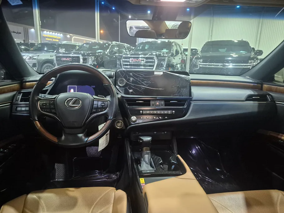 لكزس ES 350 2024 