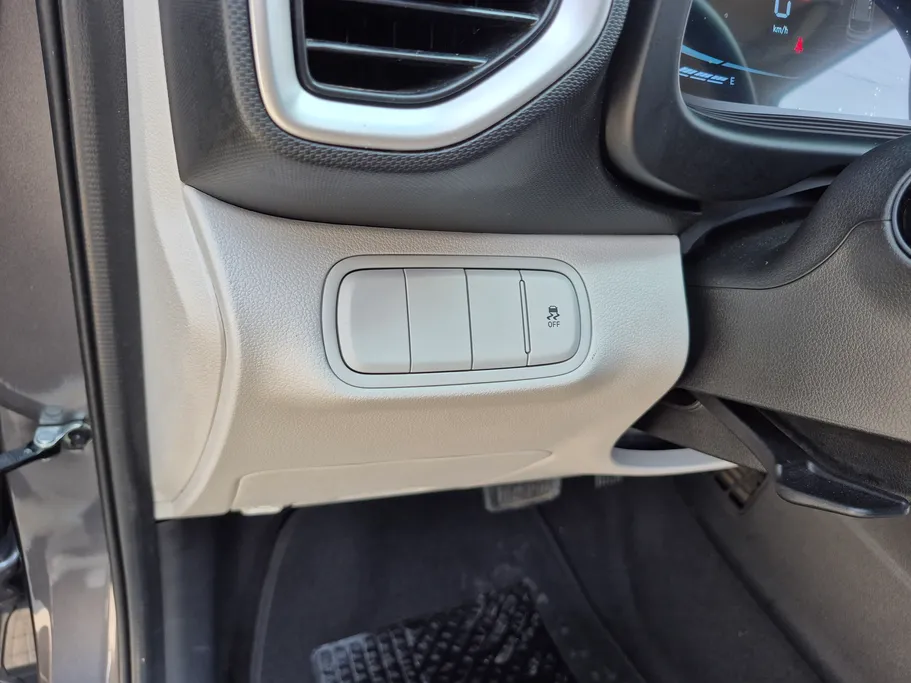 2024 Hyundai Venue Smart 