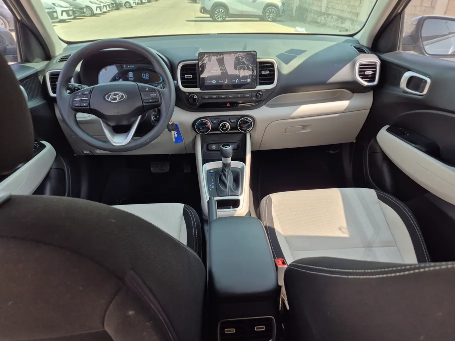 2024 Hyundai Venue Smart 