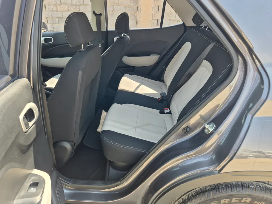 2024 Hyundai Venue Smart 