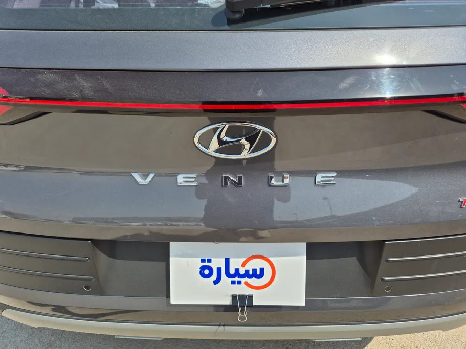 2024 Hyundai Venue Smart 