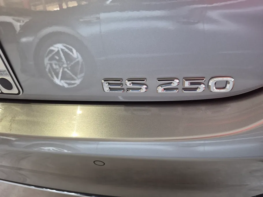 لكزس ES 250 2025 