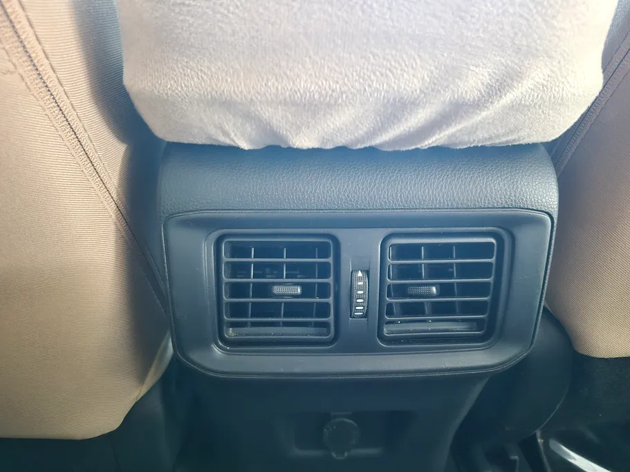 2025 Toyota RAV4 LE HEV 