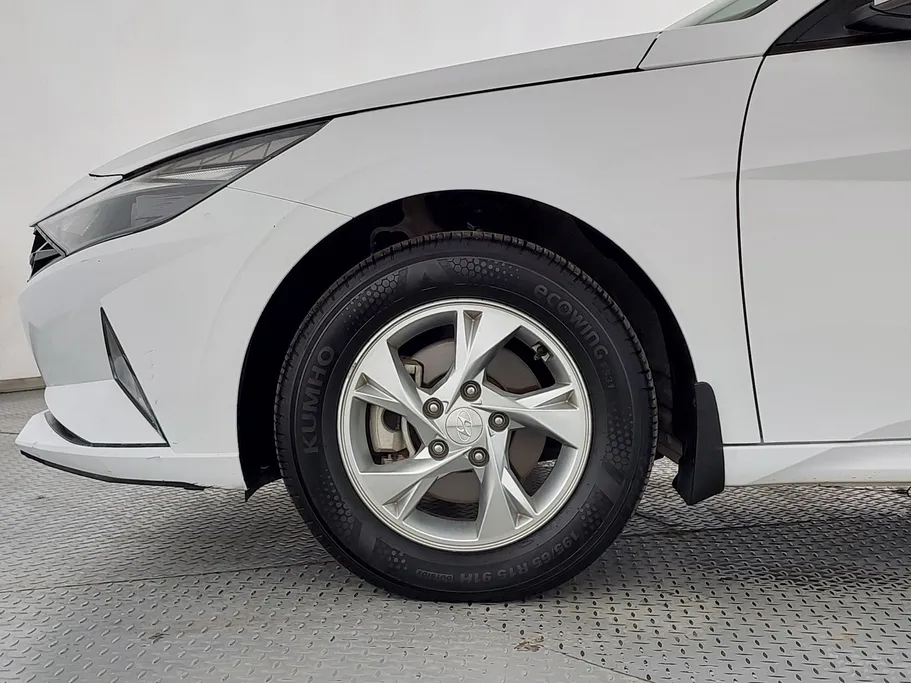 2023 Hyundai Elantra Fleet 