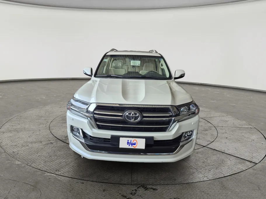 تويوتا لاندكروزر GXR Grand Touring 2020 