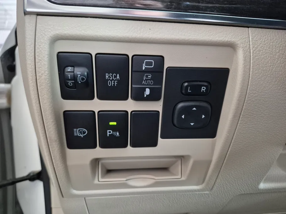 تويوتا لاندكروزر GXR Grand Touring 2020 